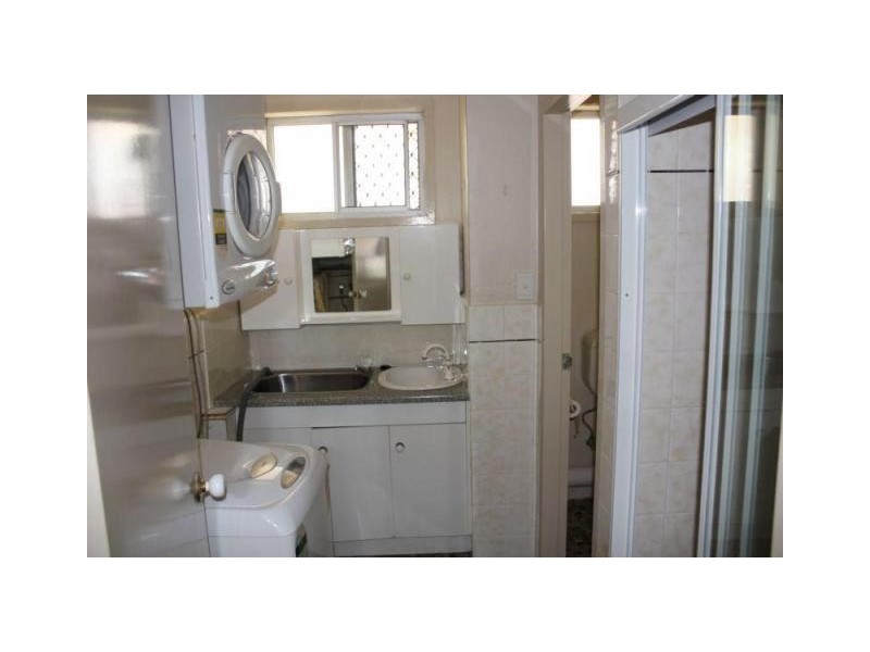 20 Vista Street “Elsinore”, Surfers Paradise QLD 4217