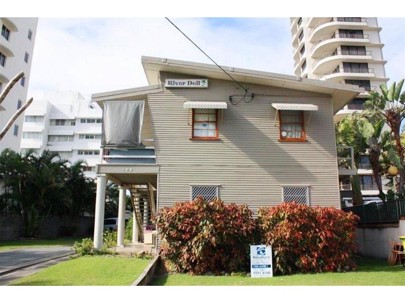 1/108 Old Burleigh Road, Surfers Paradise QLD 4217