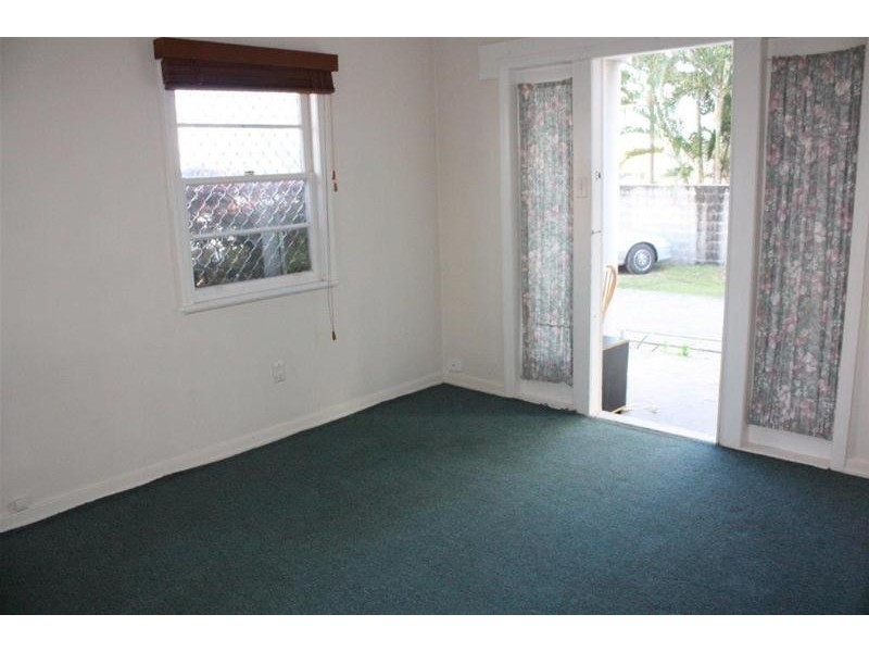 1/108 Old Burleigh Road, Surfers Paradise QLD 4217