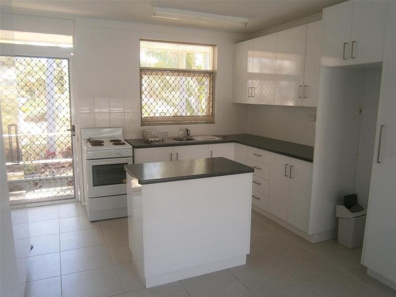 2/29a Peninsular Drive, Surfers Paradise QLD 4217