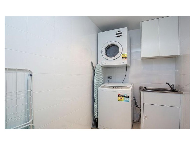 407/4 Como Crescent, Southport QLD 4215