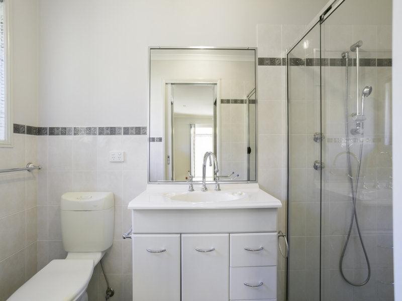 91 Yodelay Street, Varsity Lakes QLD 4227