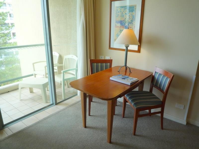 25 Laycock Street “Mantra Legends”, Surfers Paradise QLD 4217