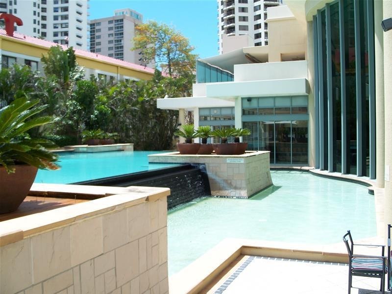 25 Laycock Street “Mantra Legends”, Surfers Paradise QLD 4217