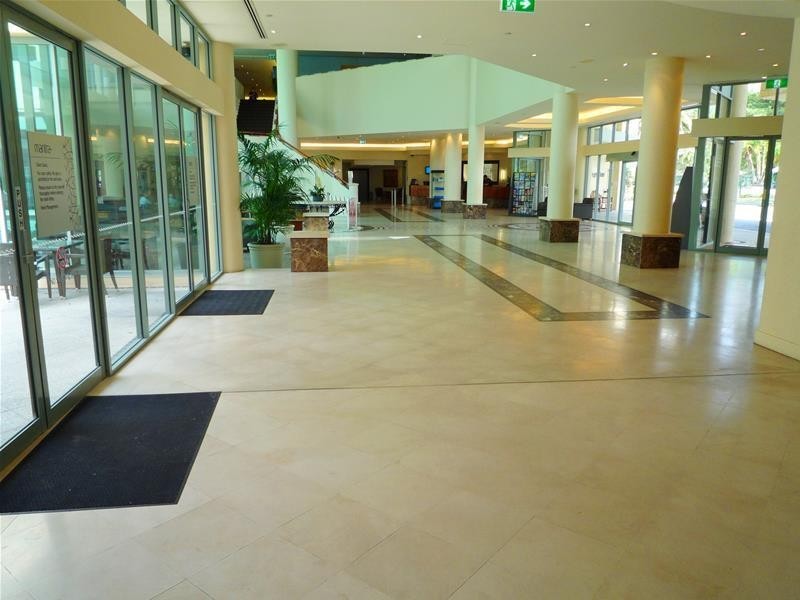 25 Laycock Street “Mantra Legends”, Surfers Paradise QLD 4217