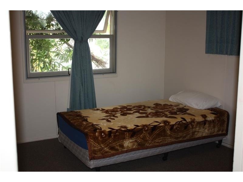 4/7 Leonard Avenue, Surfers Paradise QLD 4217