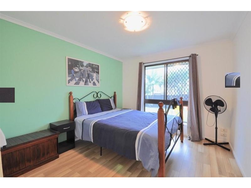 15 Numeralla Avenue, Ashmore QLD 4214