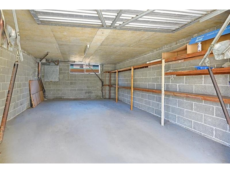 2/12 Leonard Avenue, Surfers Paradise QLD 4217