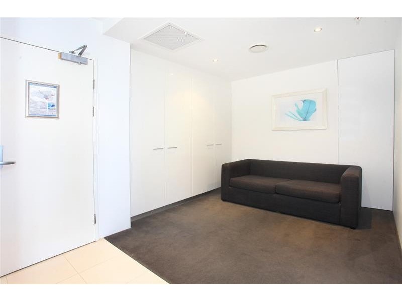 1232/9 Ferny Avenue, ‘Circle on Cavill’, Surfers Paradise QLD 4217