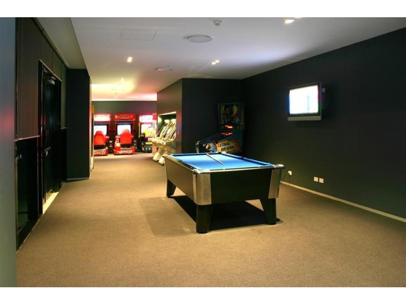 1232/9 Ferny Avenue, ‘Circle on Cavill’, Surfers Paradise QLD 4217