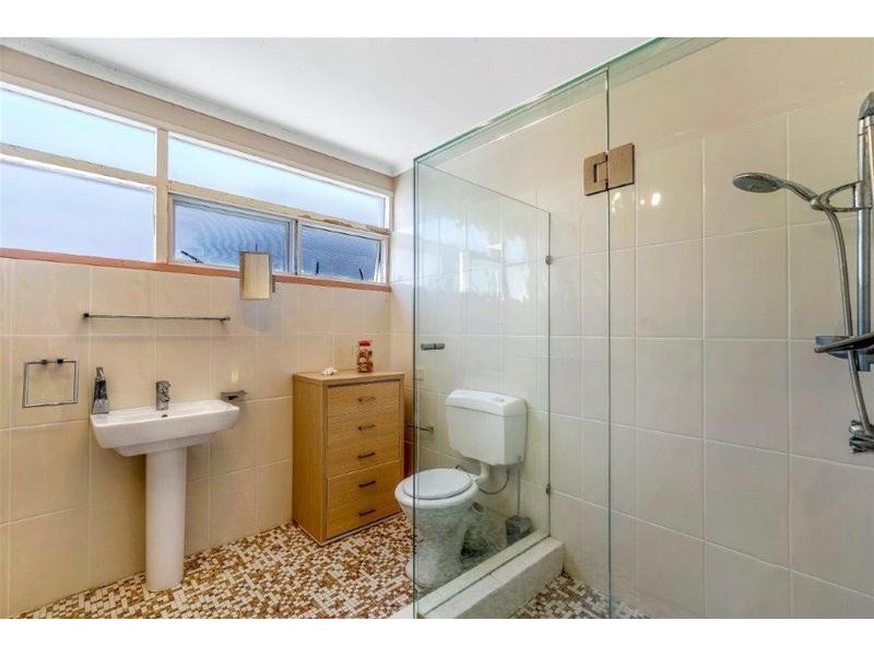 15 Sunset Boulevard, Surfers Paradise QLD 4217