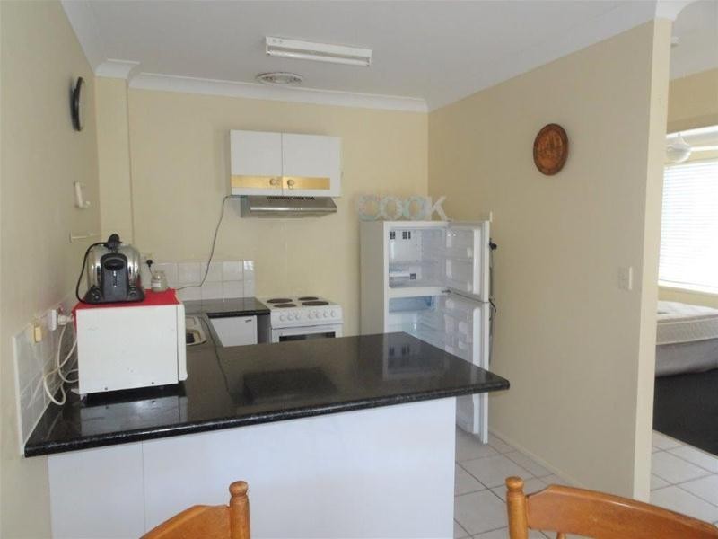 4/45 Burra Street, Surfers Paradise QLD 4217