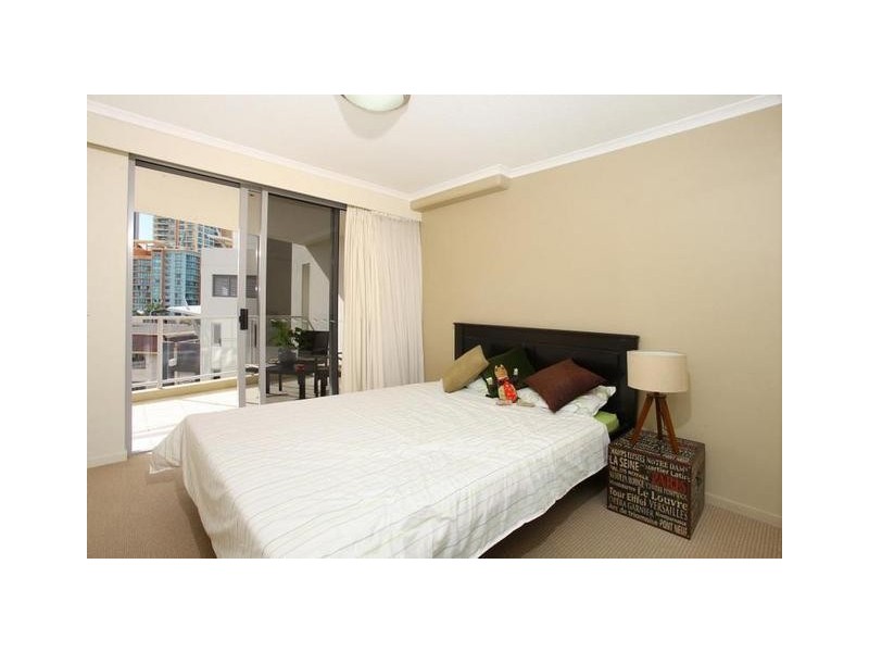 21 Cypress Avenue ‘Trilogy’, Surfers Paradise QLD 4217