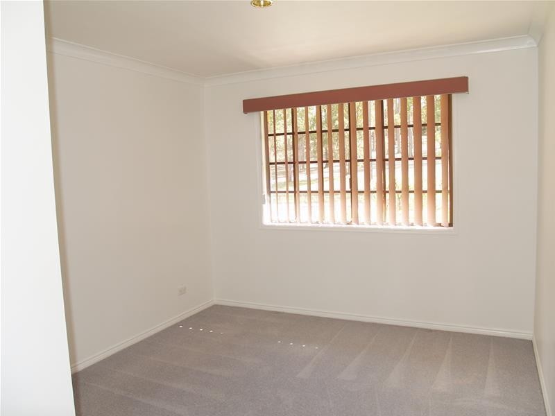 2 Wilga Grove, Ashmore QLD 4214