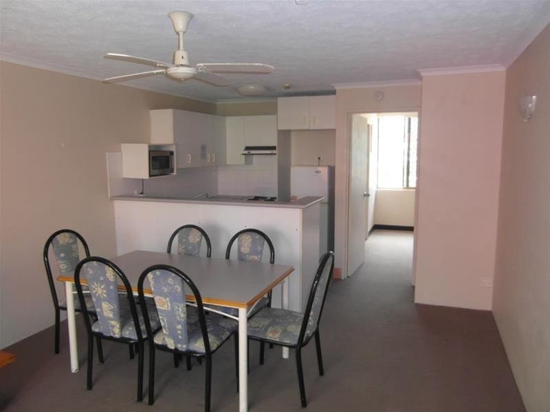 38 Enderley Avenue, Surfers Paradise QLD 4217