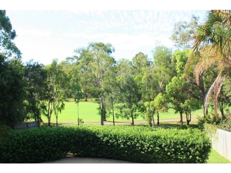 40 Jack Nicklaus Way, Parkwood QLD 4214