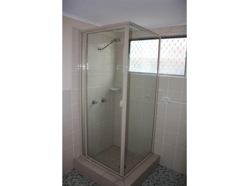 1/25 Leonard Avenue, Surfers Paradise QLD 4217