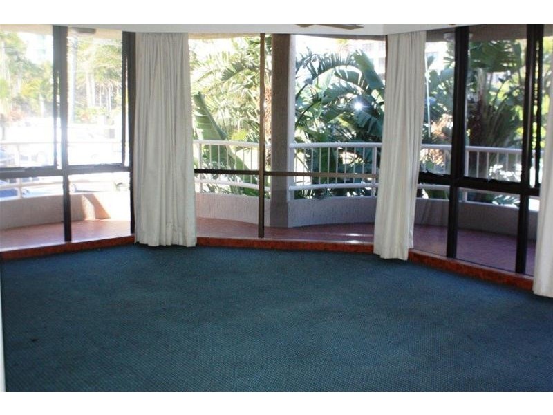 1/15 Old Burleigh Road, Surfers Paradise QLD 4217