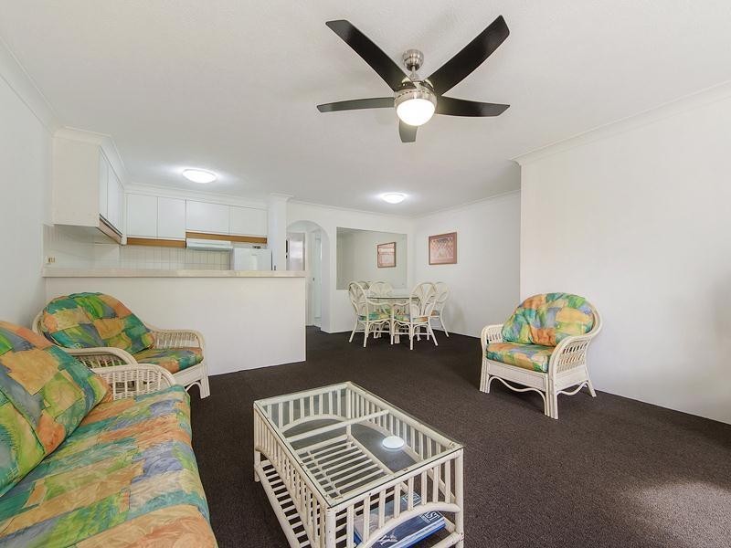 24 Hamilton Avenue “Copacabana”, Surfers Paradise QLD 4217