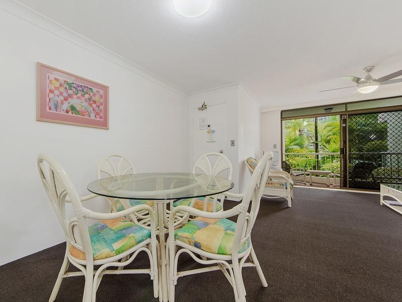 24 Hamilton Avenue “Copacabana”, Surfers Paradise QLD 4217