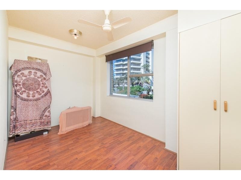 5/15 Pacific Street, Main Beach QLD 4217