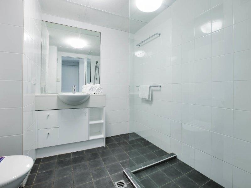 1 The Esplanade ‘One the Esplanade’, Surfers Paradise QLD 4217