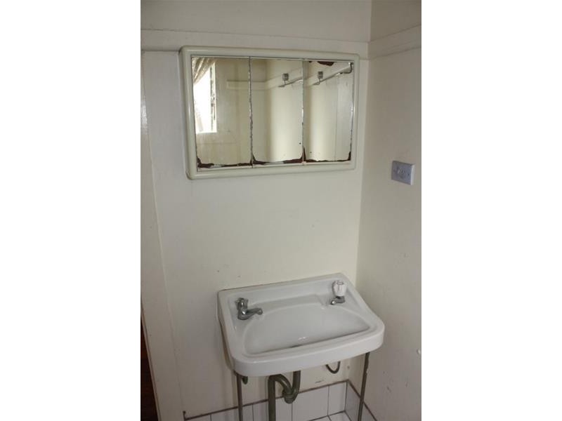 24 Peninsular Drive, Surfers Paradise QLD 4217