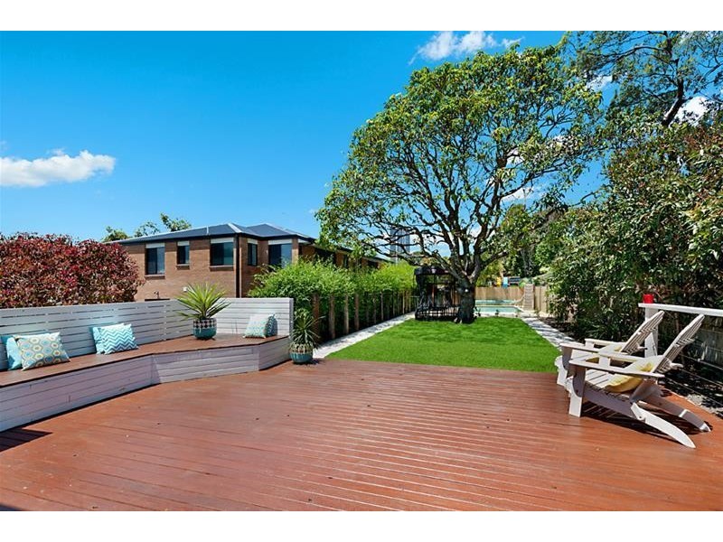 27 Egerton Street, Southport QLD 4215