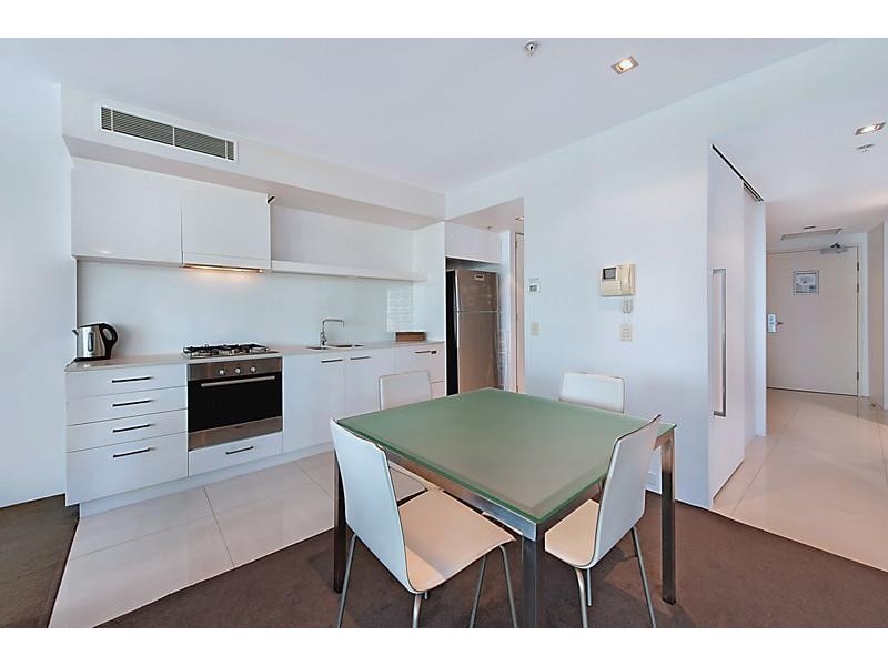 9 Hamilton Avenue “Q1″, Surfers Paradise QLD 4217