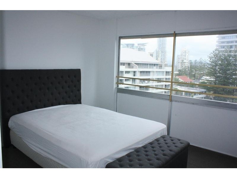 702/43 Garfield Terrace, Surfers Paradise QLD 4217