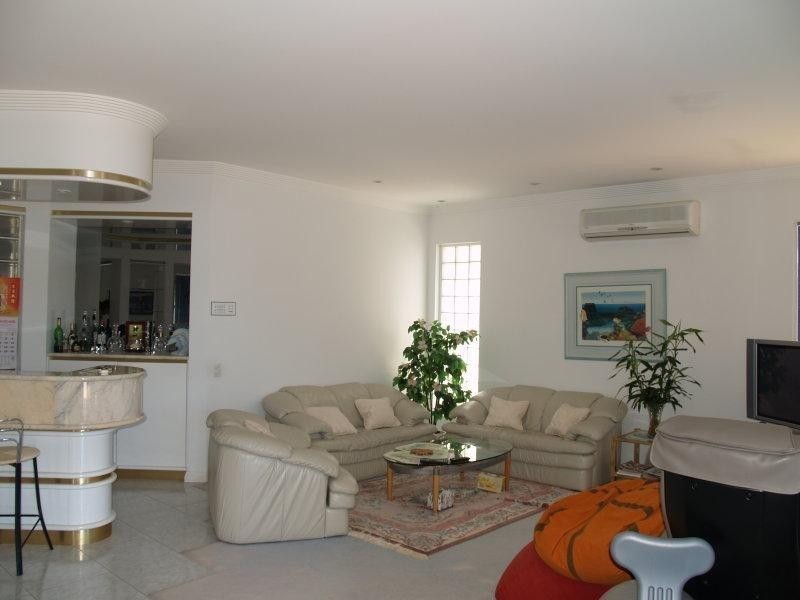 201 Stanhill Drive, Chevron Island QLD 4217