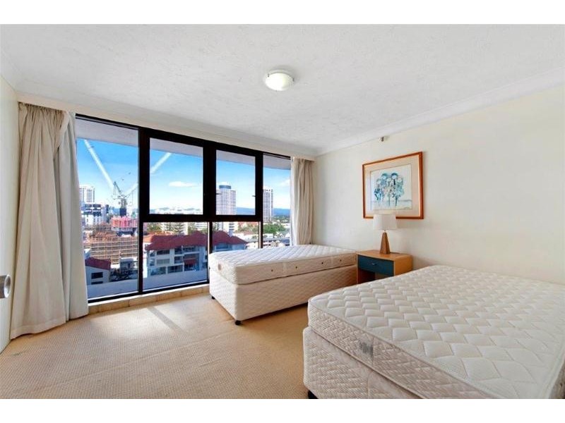 10E/4 Old Burleigh Road, Surfers Paradise QLD 4217