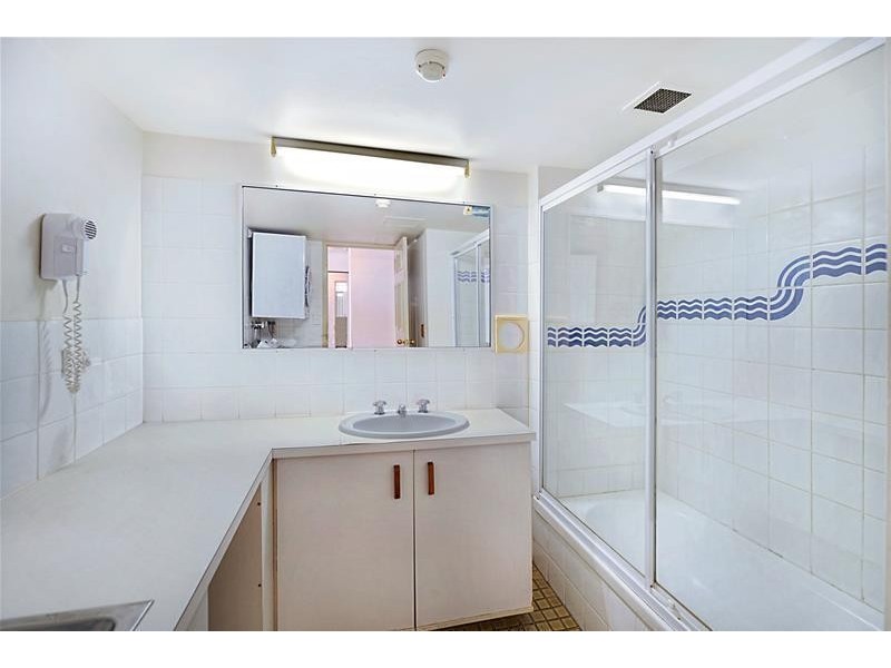 3142 Surfers Paradise Boulevard “The Cosmopolitan”, Surfers Paradise QLD 4217