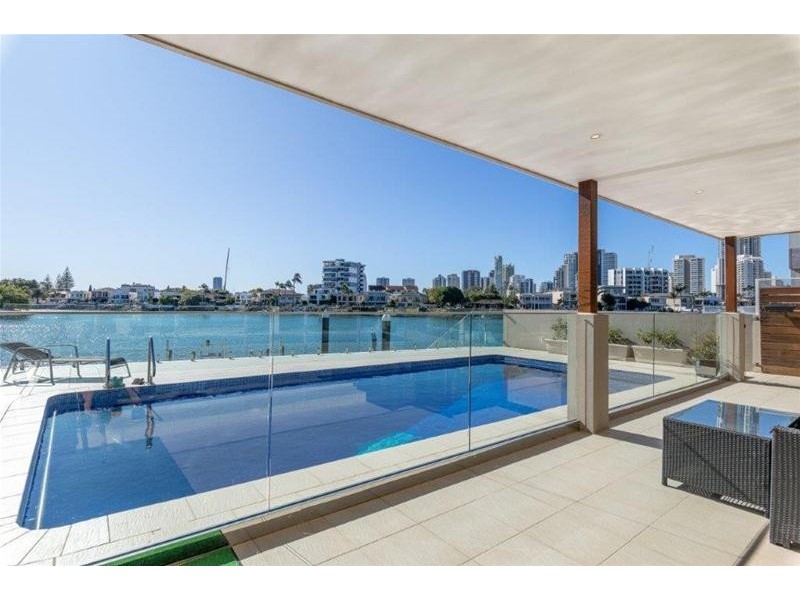 50 Sunrise Boulevard, Surfers Paradise QLD 4217