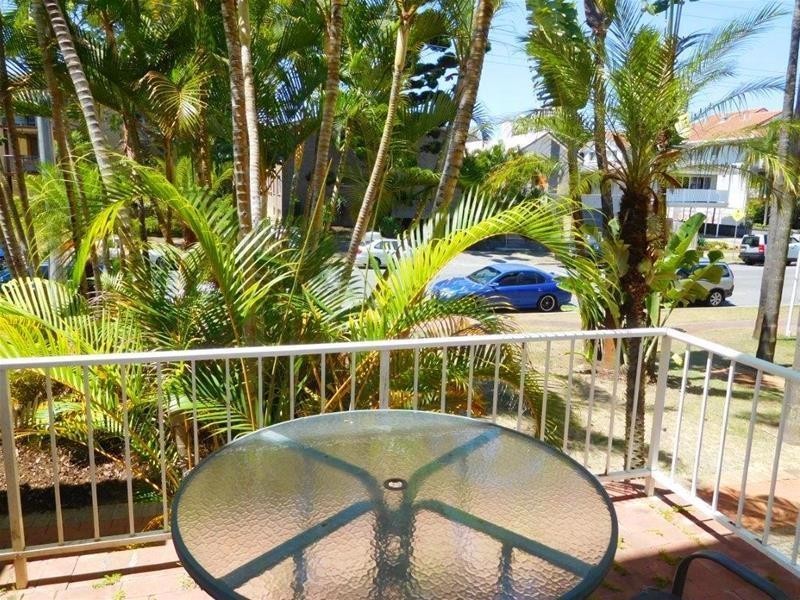 30 Monaco Street, Broadbeach QLD 4218