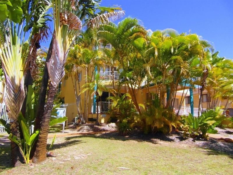 30 Monaco Street, Broadbeach QLD 4218