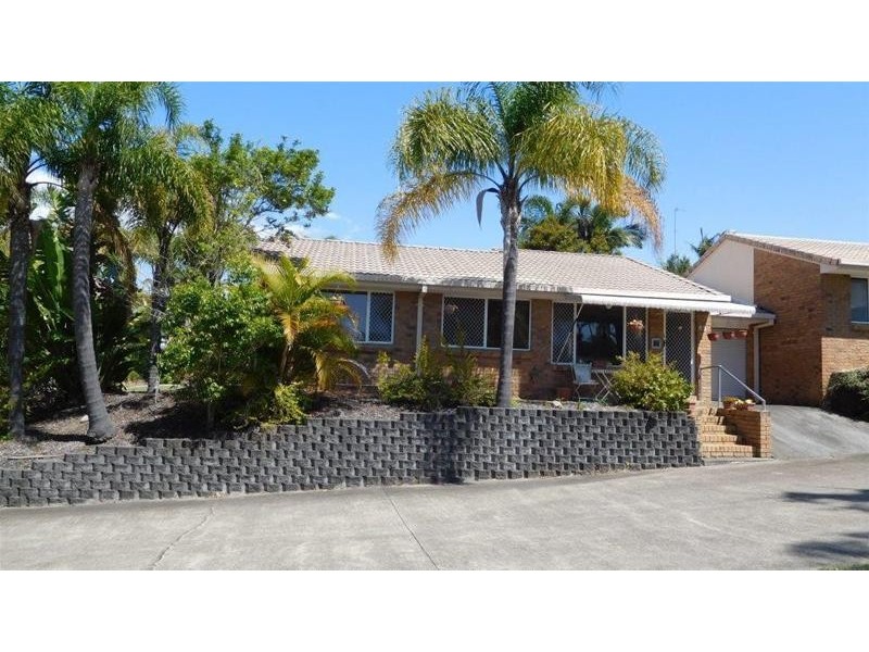 33  Edmund Rice Drive, Southport QLD 4215