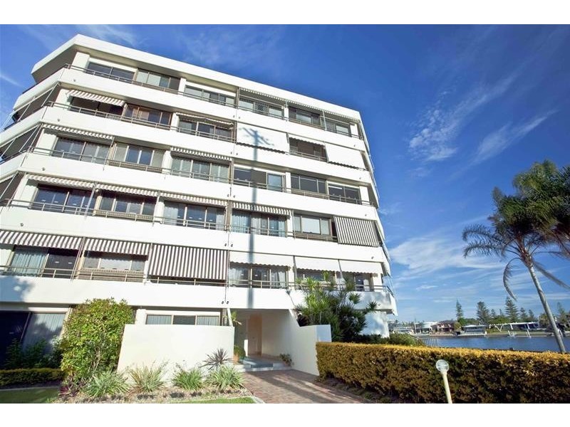 1 Peninsular Drive (Bennelong), Surfers Paradise QLD 4217