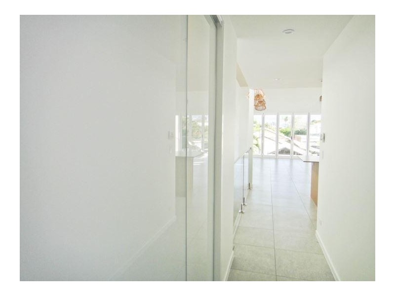 28 Blondell Avenue, Surfers Paradise QLD 4217