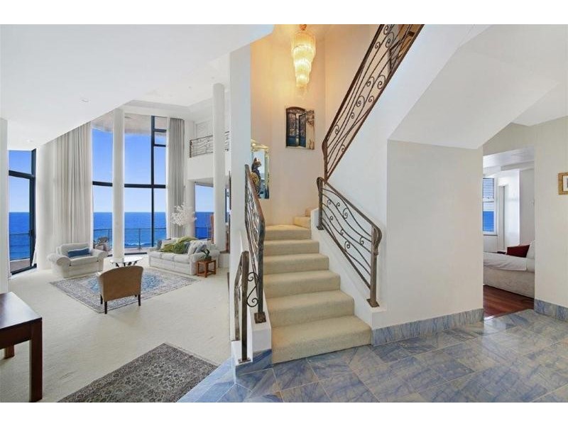 ‘Mustique’ Penthouse 3456 Main Beach Parade, Main Beach QLD 4217