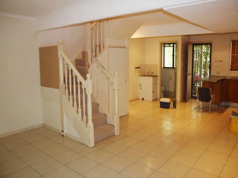 57 Benowa Road, Southport QLD 4215