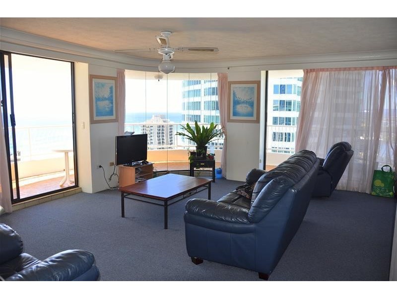 30 Laycock Street “Aegean”, Surfers Paradise QLD 4217