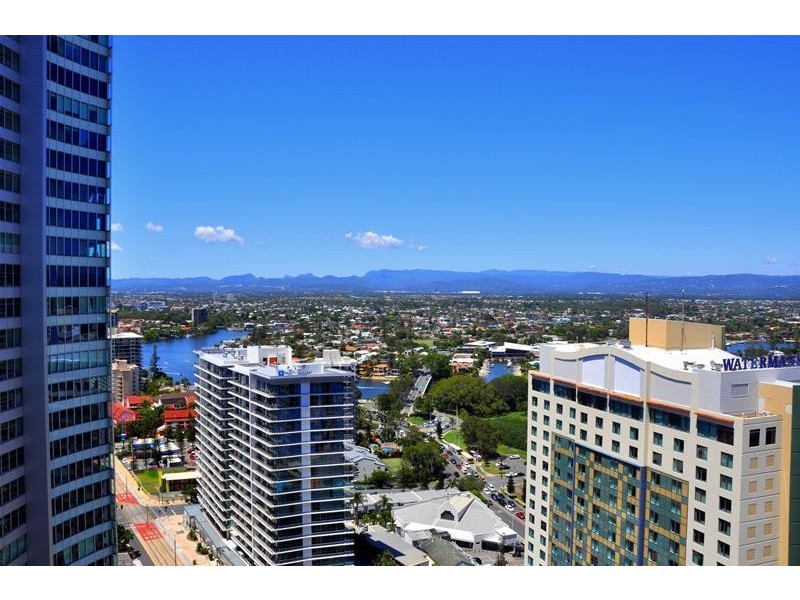 30 Laycock Street “Aegean”, Surfers Paradise QLD 4217