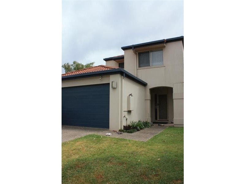 64 Marble Arch Place, Arundel QLD 4214