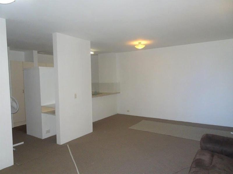 11/26 Palm Avenue, Surfers Paradise QLD 4217