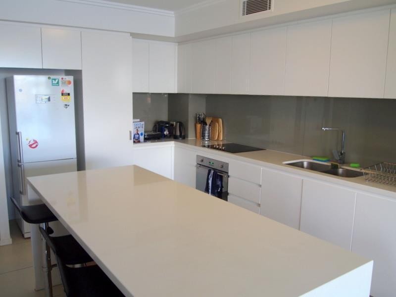 9 Moores Crescent ‘H2o Apartments’, Varsity Lakes QLD 4227