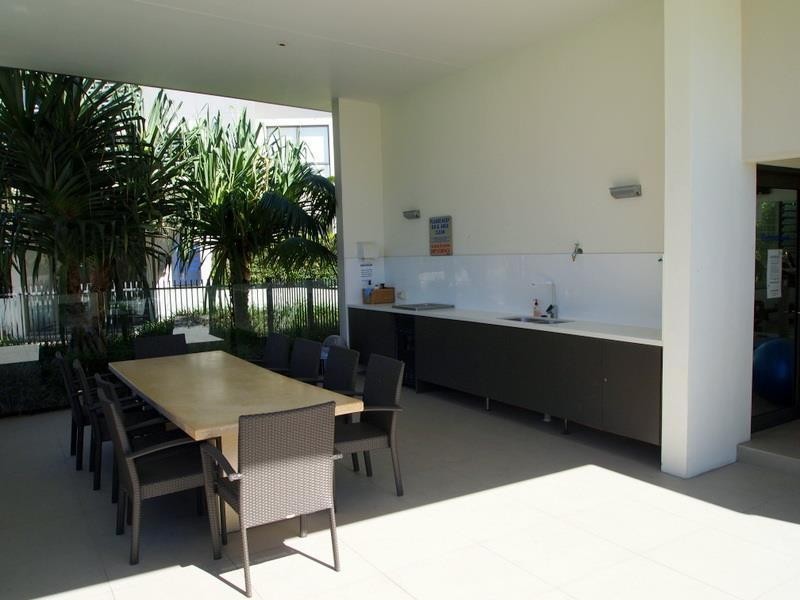 9 Moores Crescent ‘H2o Apartments’, Varsity Lakes QLD 4227