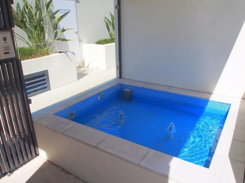 9 Moores Crescent ‘H2o Apartments’, Varsity Lakes QLD 4227