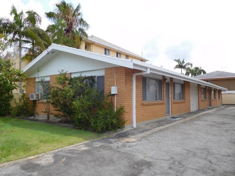 22 Stanhill Drive, Chevron Island QLD 4217