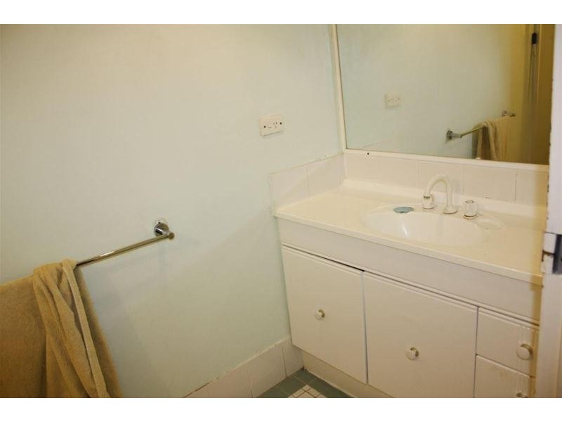 202/9 Trickett Street, Surfers Paradise QLD 4217